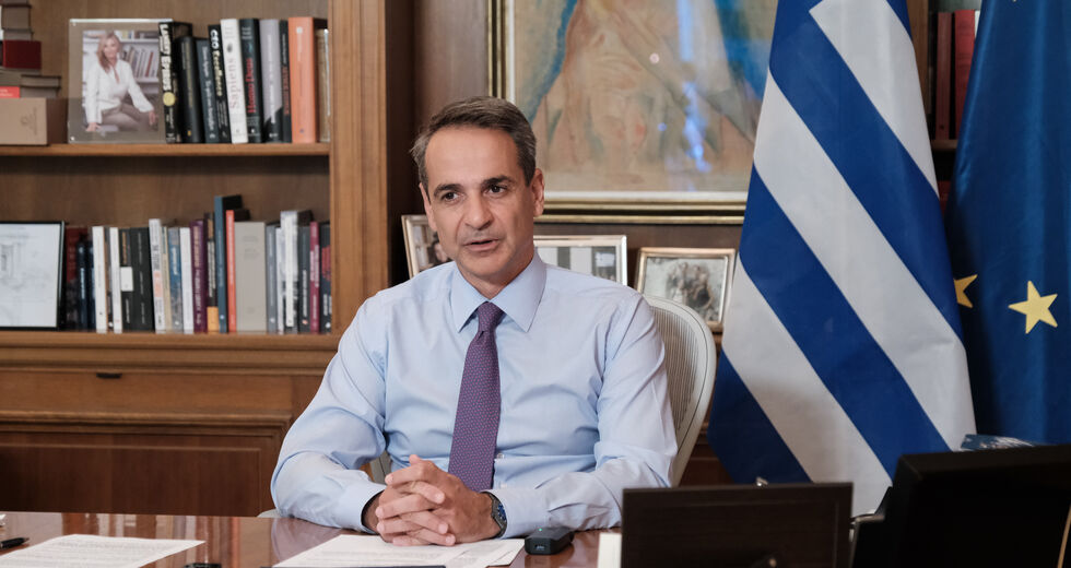 Μητσοτάκης σε πολιτική… κατάψυξη