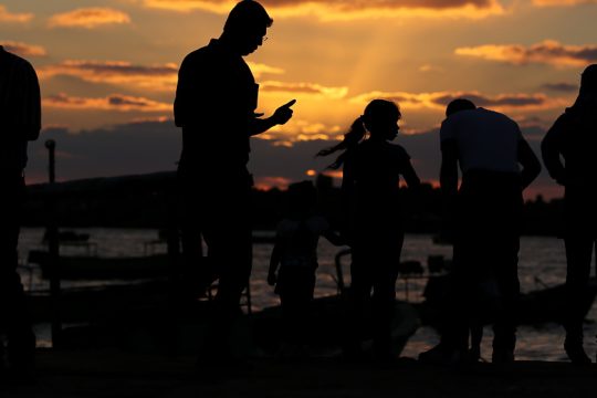 Απεργία χιλιάδων Παλαιστινίων στο Ισραήλ για τους μισθούς τους