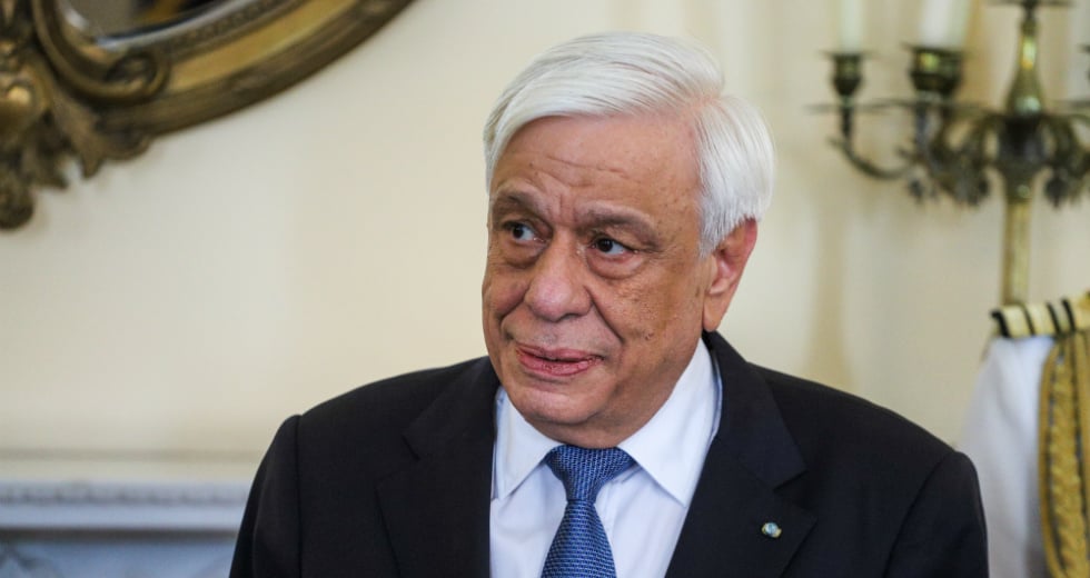 Παρέμβαση «φωτιά» Παυλόπουλου για τις υποκλοπές