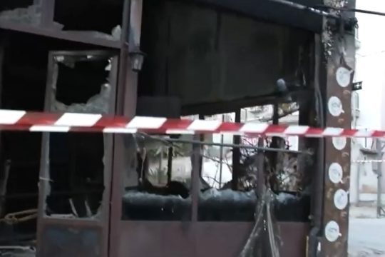 Φωτιά κατέστρεψε καφετέρια στο Περιστέρι