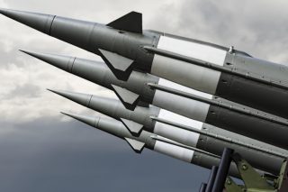 Τραμπ: «Δεν είμαστε ικανοποιημένοι με την Τεχεράνη, δεν θέλω το ιρανικό ουράνιο να πάει σε Ρωσία ή Κίνα»