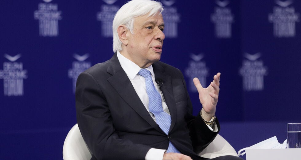 Κόλαφος Παυλόπουλου για πολιτική ευθύνη Μητσοτάκη