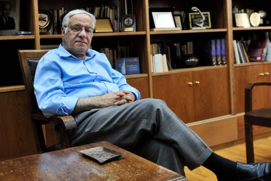 Πέθανε ο βραβευμένος αστροφυσικός Δ. Σιμόπουλος