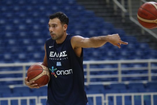 Ξεπέρασε τον τραυματισμό, ενσωματώθηκε στην εθνική ο Σλούκας