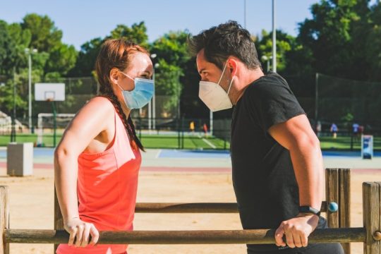 Covid-19: Μειωμένος ο κίνδυνος λοίμωξης και θανάτου για όσους ασκούνται τακτικά