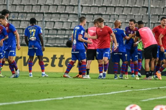 Πρεμιέρα… θρίλερ για τη Super League με ματσάρα στον Βόλο
