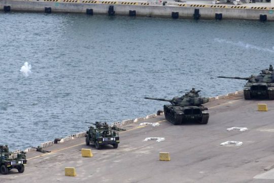 Αποκλεισμένη από αέρα και θάλασσα η Ταϊβάν