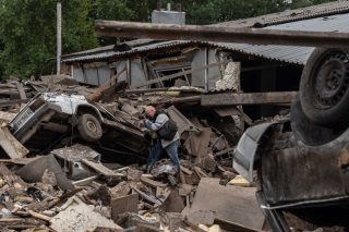 Συντριπτικά χτυπήματα σε Μπαχμούτ και Σολεντάρ