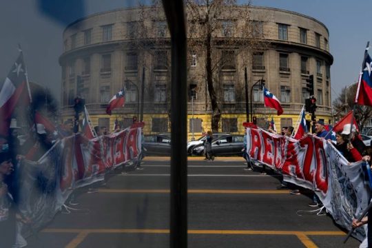 Επεισόδια μεταξύ υποστηρικτών και πολέμιων του νέου Συντάγματος στη Χιλή