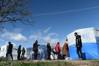 Δώδεκα πρόσφυγες σε εκκλησία στα Καρδάμυλα της Χίου