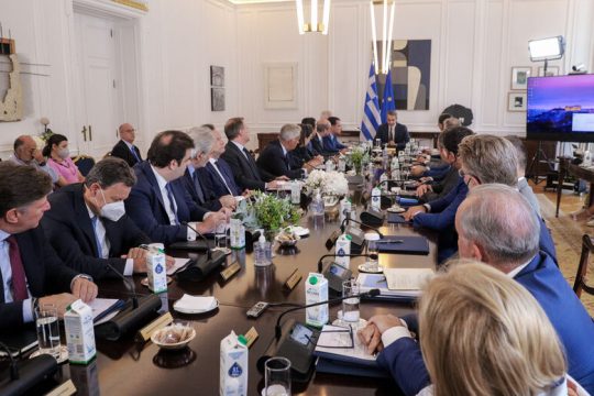 Για όλα φταίνε οι… Ρώσοι