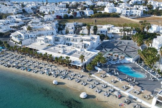 Το νησί με τις 200.000 κλίνες δεν έχει δωμάτια για 60 εκπαιδευτικούς