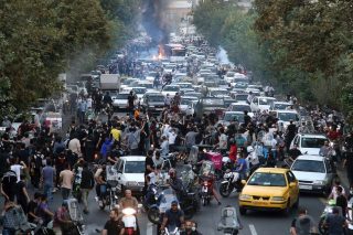 Μία στο χώμα, εκατομμύρια στον αγώνα