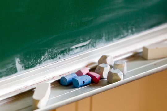 Ελληνικά… άνευ διδασκάλων