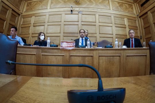 Το χρονικό της συγκάλυψης