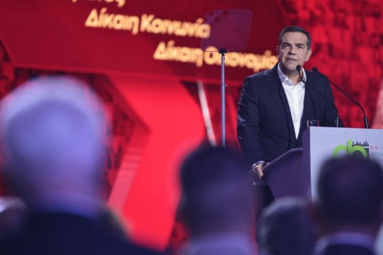 «Το διακύβευμα είναι πιο βαθύ από πρόσωπα και κόμματα»