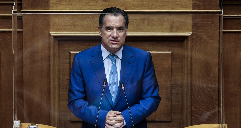 Υπόσχεση Γεωργιάδη για παρέμβαση στην τιμή καυσόξυλων και πέλετ