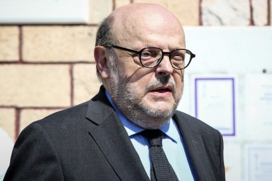 Αντώναρος: Ο Καραμανλής έδειξε την πόρτα της εξόδου στον Μητσοτάκη