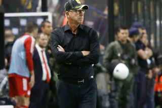 Ο Πάρντιου ψάχνει λύσεις από το κέντρο και πίσω