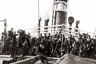 «1922. Η Ελλάδα υποδέχεται τους Αρμένιους πρόσφυγες»