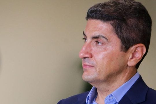 Στα άκρα και στο… βάθος αναστολή