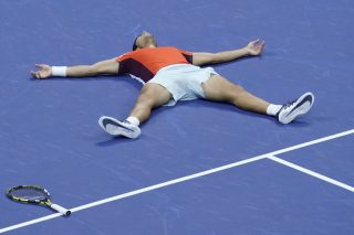 Η ενθρόνιση του νέου «βασιλιά» Καρλίτος