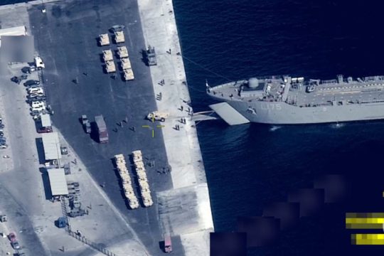 Τραβάει το σκοινί η Άγκυρα: Φωτογραφίες με «αμερικανικά όπλα» σε νησιά