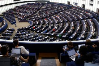 Στον «πάγο» η Ουγγαρία
