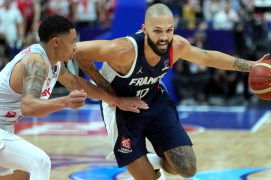 Στον τελικό του Eurobasket η Γαλλία μετά τον «περίπατο» με την Πολωνία