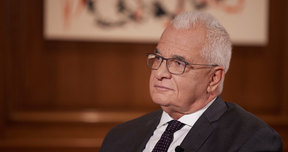 Η αρθρογραφία του Ποπ και ο Πρετεντέρης…
