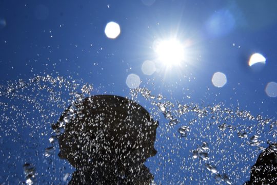 Μικρή άνοδος για τον υδράργυρο και ηλιοφάνεια