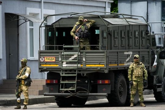 Τέλος τα διαβατήρια για τους επιστρατευμένους Ρώσους, άρχισε η εκπαίδευση