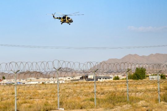 Εκεχειρία στα χαρτιά μεταξύ Κιργιστάν και Τατζικιστάν: Αυξάνονται οι νεκροί