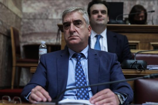 Συνέχισε προκλητικά, εξέθεσε Δημητριάδη και Γεραπετρίτη ο Κοντολέων