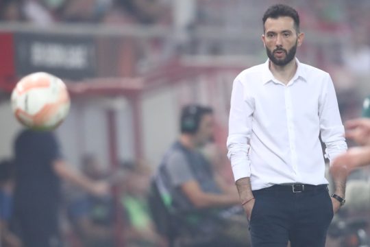 Τέλος ο Κάρλος Κορμπεράν από τον Ολυμπιακό