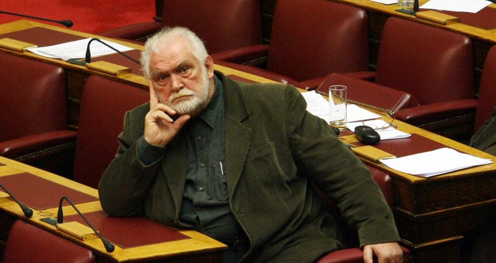 Το ΚΚΕ αποχαιρετά τον Κώστα Καζάκο