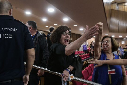 Νεοναζιστικές προκλήσεις στη δίκη της Χρυσής Αυγής