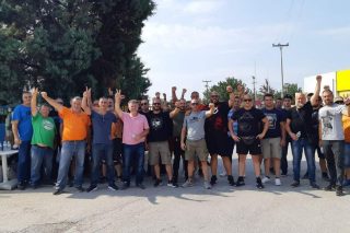 Επιμένουν στον αγώνα τους