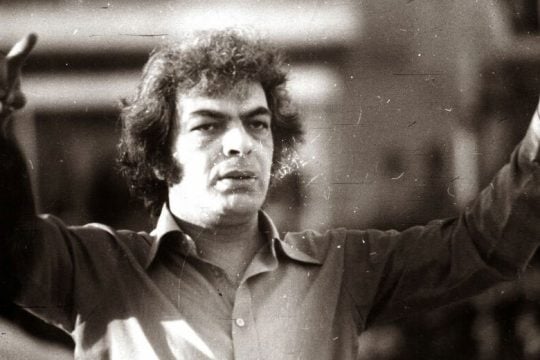 Συναυλία - αφιέρωμα στον Μάνο Λοΐζο στα Καμίνια