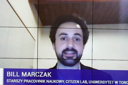 Μπιλ Μάρτσακ: To μέλος της ομάδας που εντόπισε το Predator στην Ελλάδα