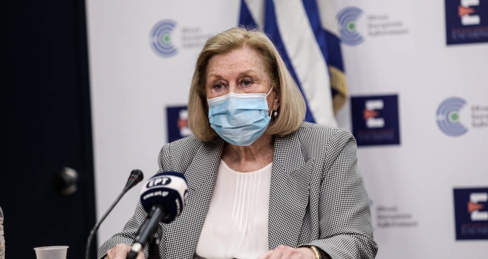 Ξεκινούν από την Τετάρτη οι εμβολιασμοί με τα επικαιροποιημένα σκευάσματα