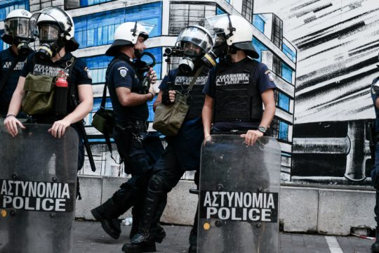 Ενοπλος σουρεαλισμός