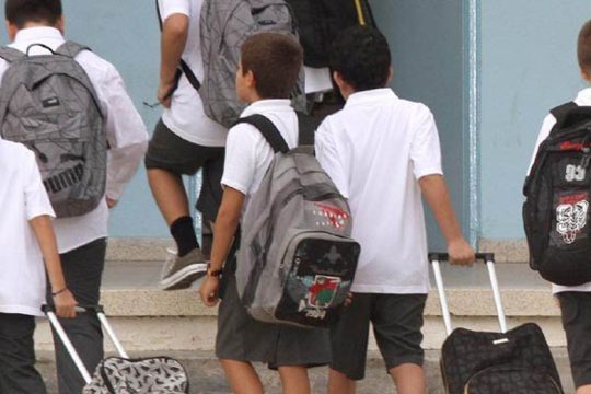 Χωρίς νοσηλευτές τα σχολεία – Κινητοποιήσεις γονέων στο Ηράκλειο