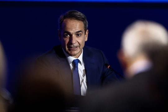 Η αντιπολίτευση στήνει στον τοίχο τον Κυρ. Μητσοτάκη μετά την αφωνία για τα μείζονα στη ΔΕΘ
