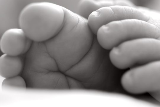 Τραγωδία στη Μυτιλήνη με νεκρό βρέφος δύο μηνών