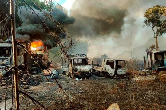 Νεκρά παιδιά και τραυματίες σε σχολείο της Μιανμάρ από επίθεση της χούντας