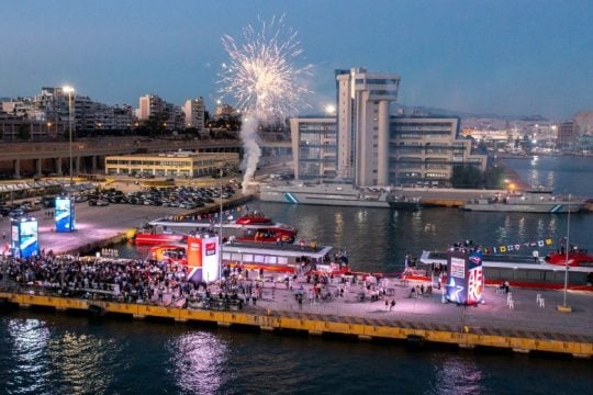 Τρία καινούργια Aero Highspeed εγκαινίασε η «Attica Group»