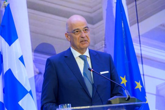 Διεθνοποιείται η αντιπαράθεση