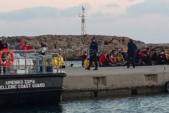 Βαριά καταδίκη για διακινητές μεταναστών στα Χανιά