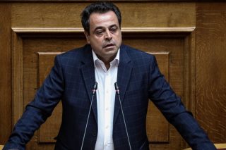 Στη Βουλή το θέμα μετεγκατάστασης της Μονάδας Υποβρυχίων Αποστολών του ΛΣ